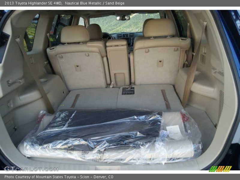 Nautical Blue Metallic / Sand Beige 2013 Toyota Highlander SE 4WD