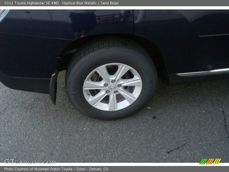Nautical Blue Metallic / Sand Beige 2013 Toyota Highlander SE 4WD