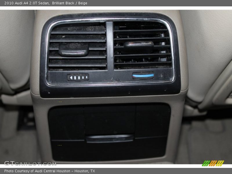 Brilliant Black / Beige 2010 Audi A4 2.0T Sedan