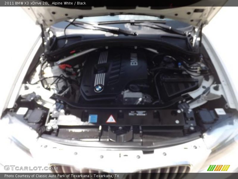 Alpine White / Black 2011 BMW X3 xDrive 28i