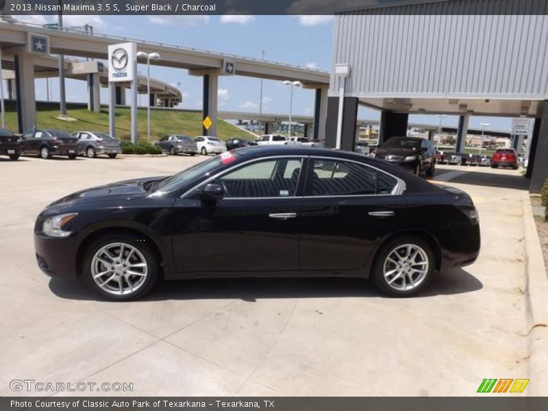 Super Black / Charcoal 2013 Nissan Maxima 3.5 S