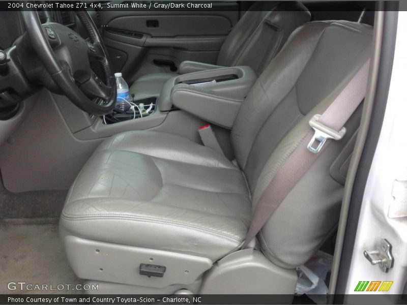 Summit White / Gray/Dark Charcoal 2004 Chevrolet Tahoe Z71 4x4