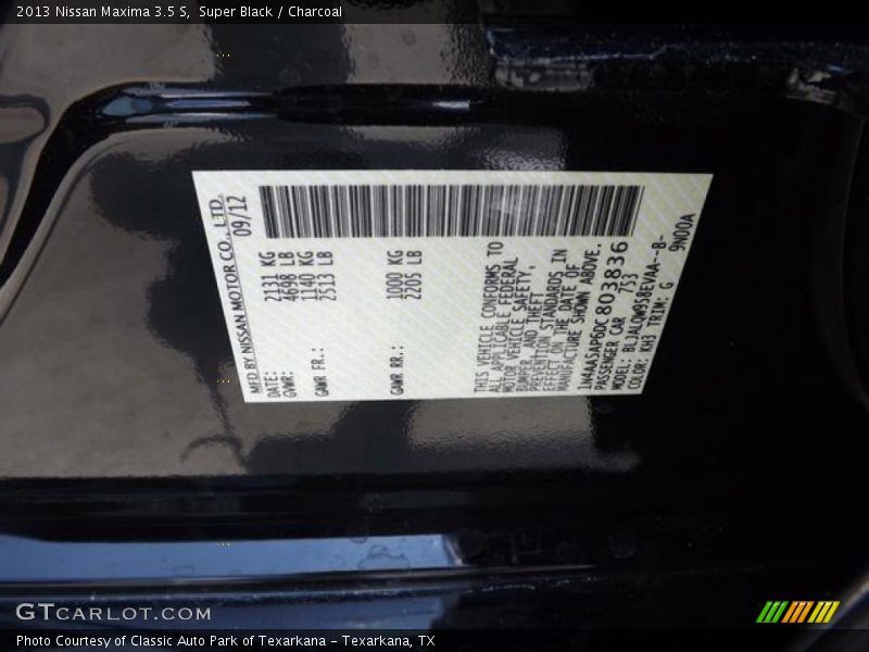Super Black / Charcoal 2013 Nissan Maxima 3.5 S