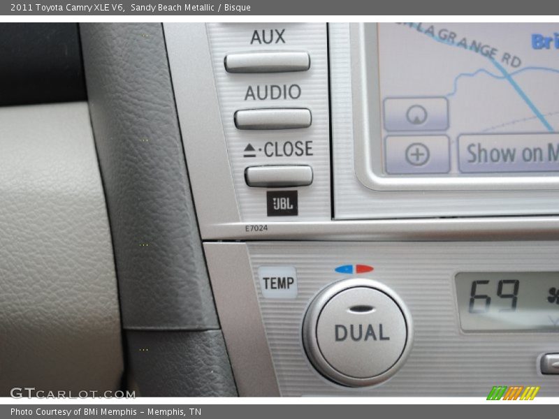 Sandy Beach Metallic / Bisque 2011 Toyota Camry XLE V6