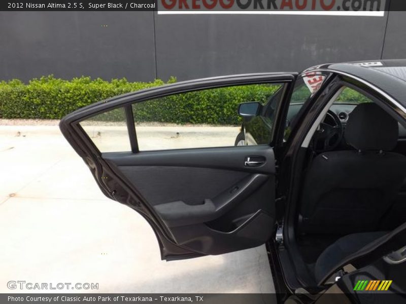 Super Black / Charcoal 2012 Nissan Altima 2.5 S