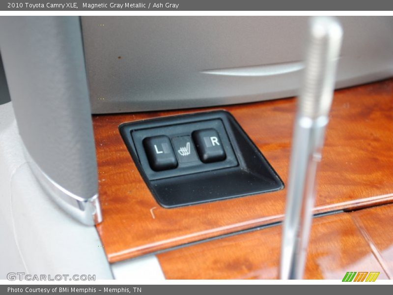 Magnetic Gray Metallic / Ash Gray 2010 Toyota Camry XLE