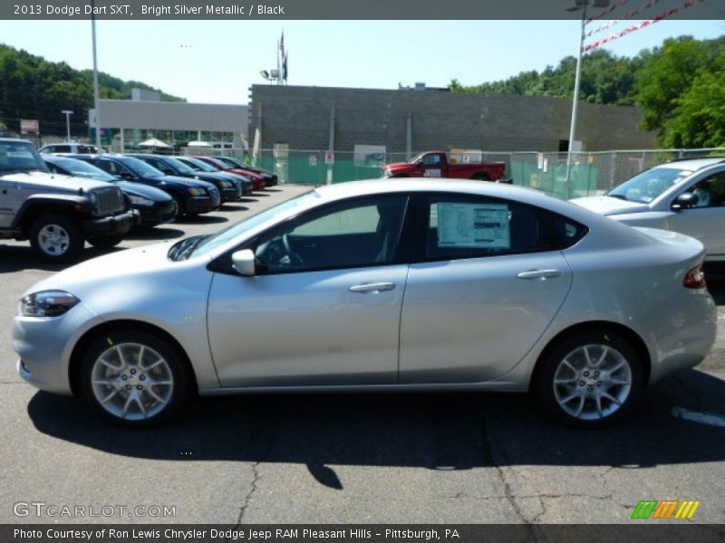 Bright Silver Metallic / Black 2013 Dodge Dart SXT