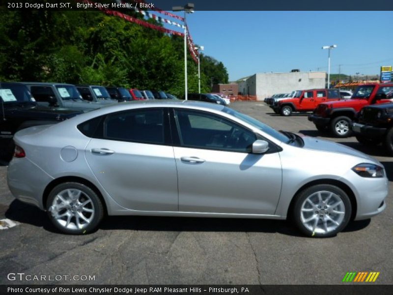 Bright Silver Metallic / Black 2013 Dodge Dart SXT