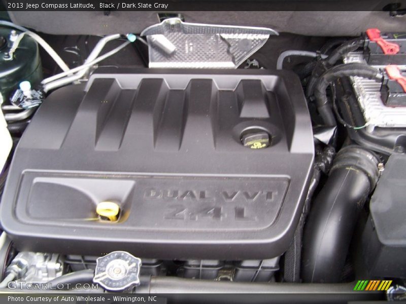 Black / Dark Slate Gray 2013 Jeep Compass Latitude