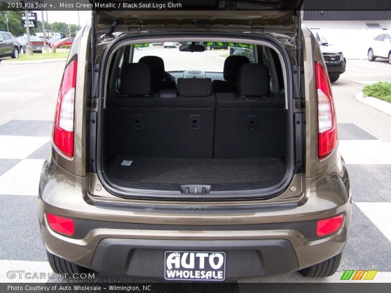 Moss Green Metallic / Black Soul Logo Cloth 2013 Kia Soul +