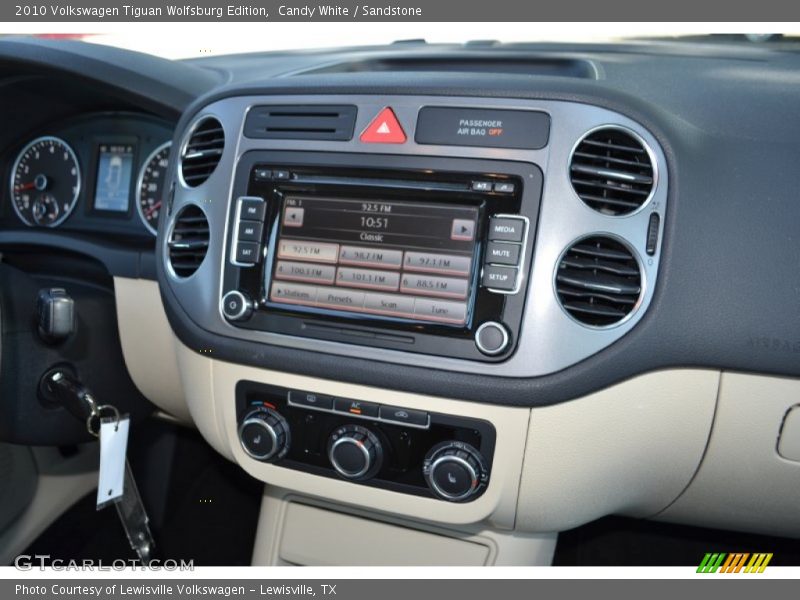 Candy White / Sandstone 2010 Volkswagen Tiguan Wolfsburg Edition