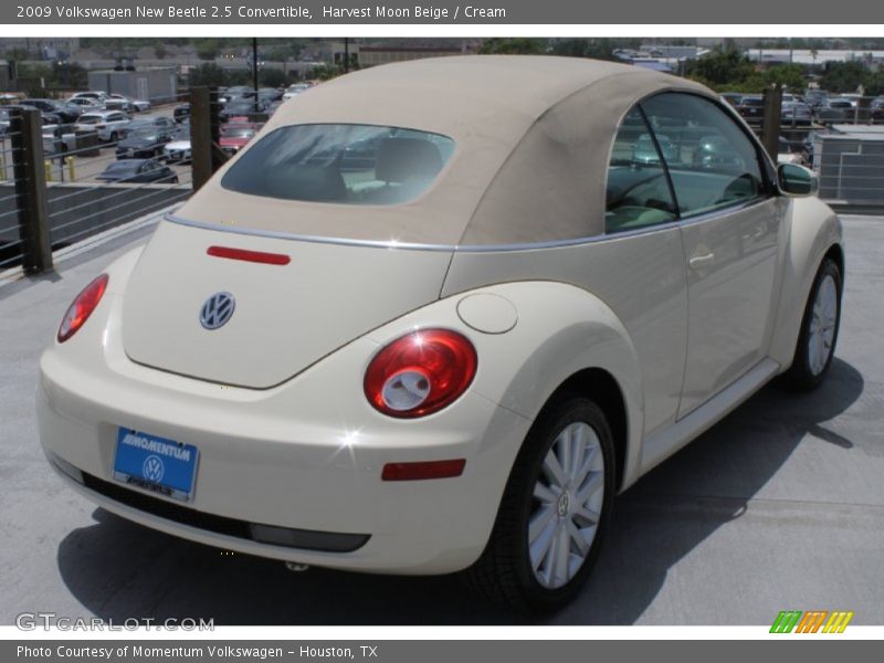 Harvest Moon Beige / Cream 2009 Volkswagen New Beetle 2.5 Convertible