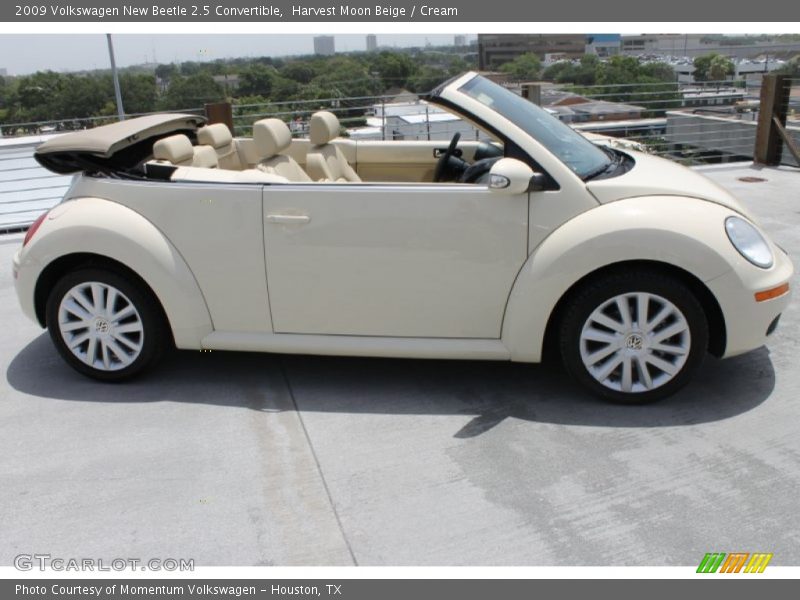 Harvest Moon Beige / Cream 2009 Volkswagen New Beetle 2.5 Convertible