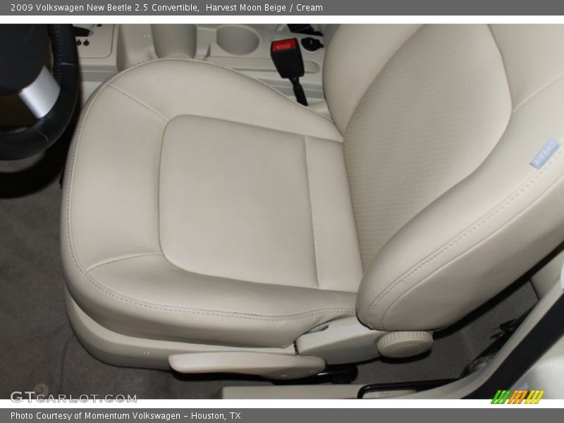 Harvest Moon Beige / Cream 2009 Volkswagen New Beetle 2.5 Convertible
