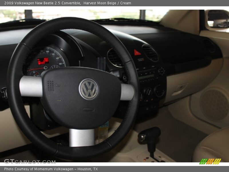 Harvest Moon Beige / Cream 2009 Volkswagen New Beetle 2.5 Convertible
