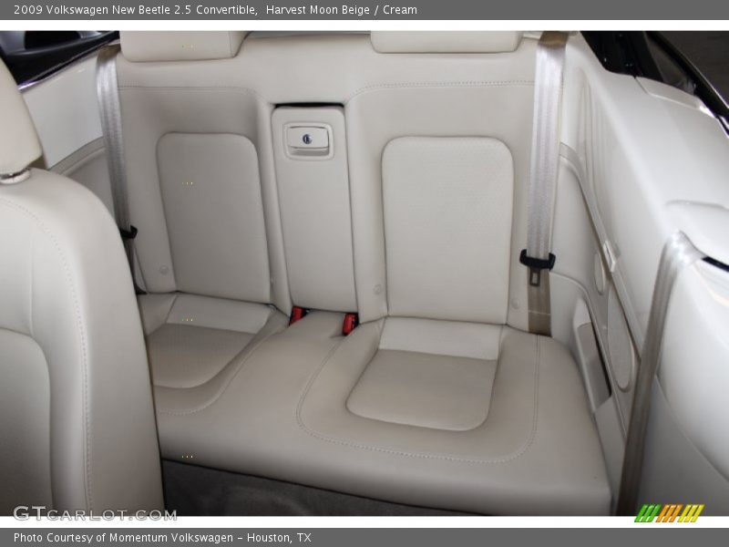 Harvest Moon Beige / Cream 2009 Volkswagen New Beetle 2.5 Convertible