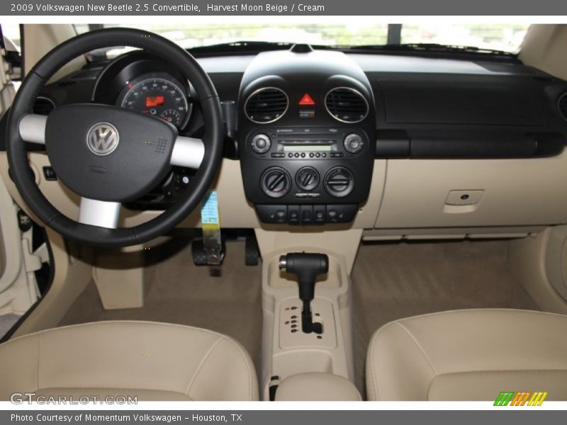 Harvest Moon Beige / Cream 2009 Volkswagen New Beetle 2.5 Convertible