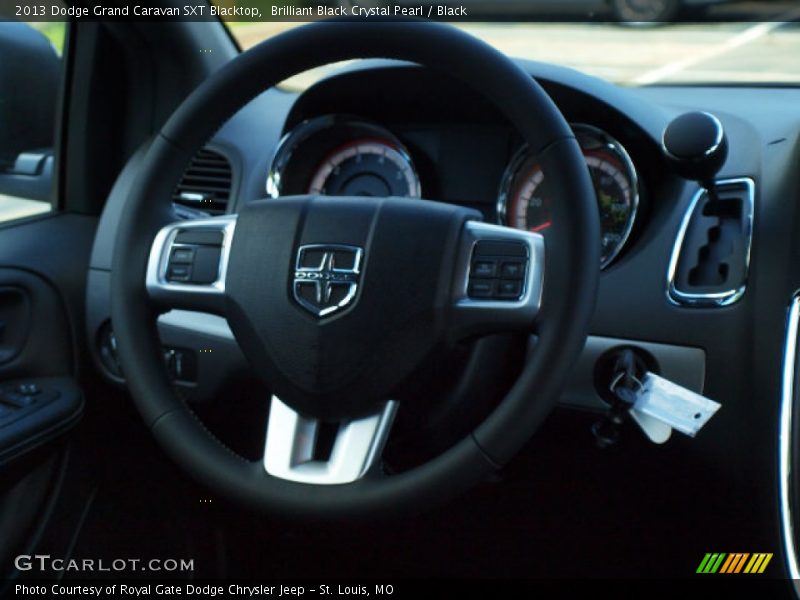 Brilliant Black Crystal Pearl / Black 2013 Dodge Grand Caravan SXT Blacktop