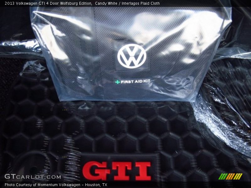 Candy White / Interlagos Plaid Cloth 2013 Volkswagen GTI 4 Door Wolfsburg Edition