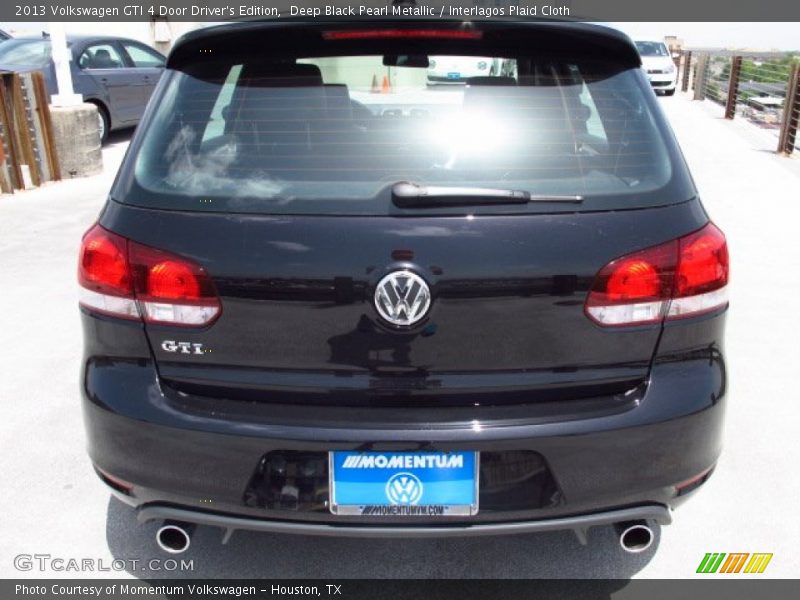 Deep Black Pearl Metallic / Interlagos Plaid Cloth 2013 Volkswagen GTI 4 Door Driver's Edition