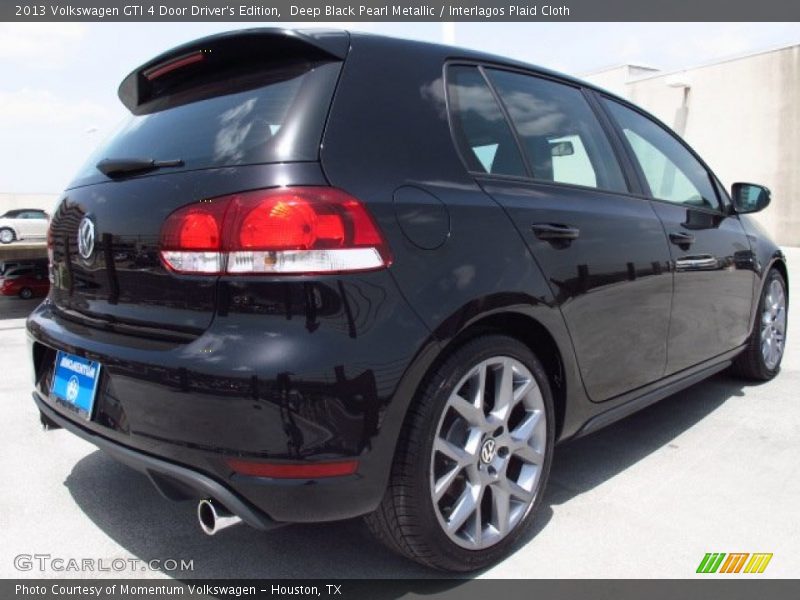 Deep Black Pearl Metallic / Interlagos Plaid Cloth 2013 Volkswagen GTI 4 Door Driver's Edition