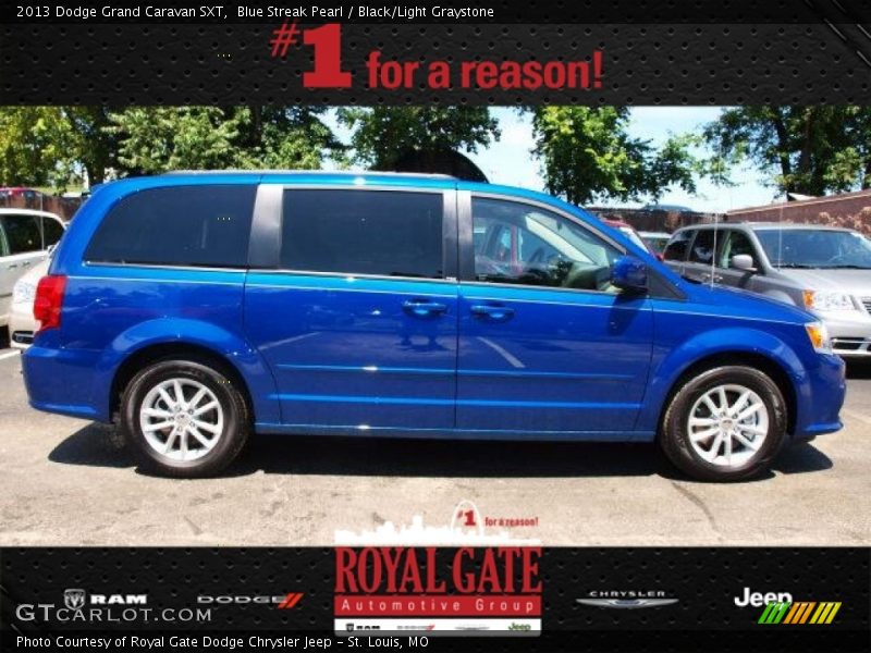 Blue Streak Pearl / Black/Light Graystone 2013 Dodge Grand Caravan SXT