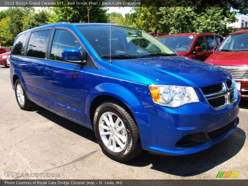 Blue Streak Pearl / Black/Light Graystone 2013 Dodge Grand Caravan SXT