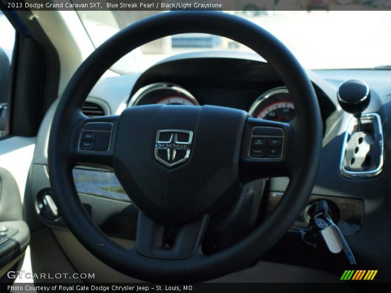 Blue Streak Pearl / Black/Light Graystone 2013 Dodge Grand Caravan SXT