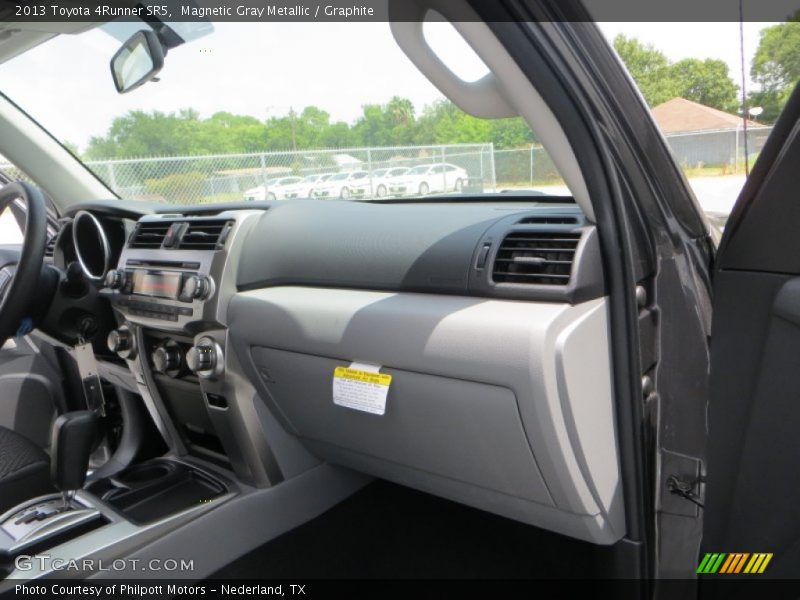 Magnetic Gray Metallic / Graphite 2013 Toyota 4Runner SR5