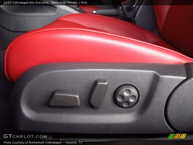 Front Seat of 2013 Eos Executive