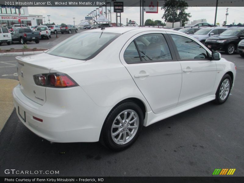 Wicked White Metallic / Black 2011 Mitsubishi Lancer ES