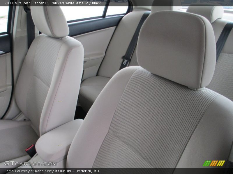 Wicked White Metallic / Black 2011 Mitsubishi Lancer ES
