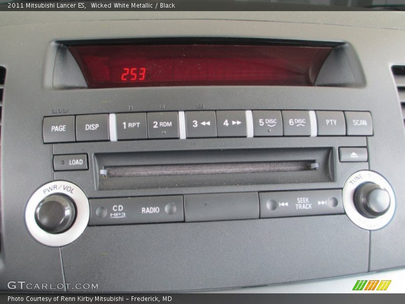Wicked White Metallic / Black 2011 Mitsubishi Lancer ES