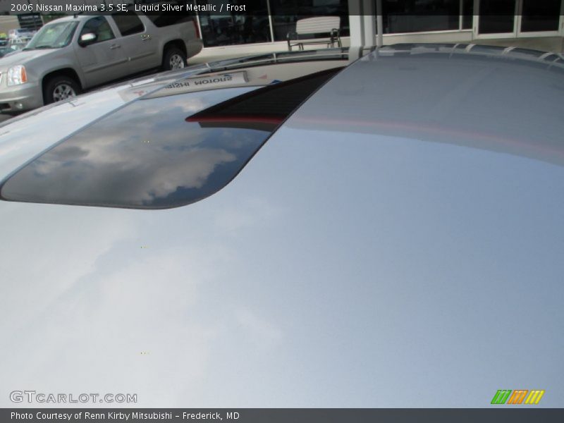 Liquid Silver Metallic / Frost 2006 Nissan Maxima 3.5 SE
