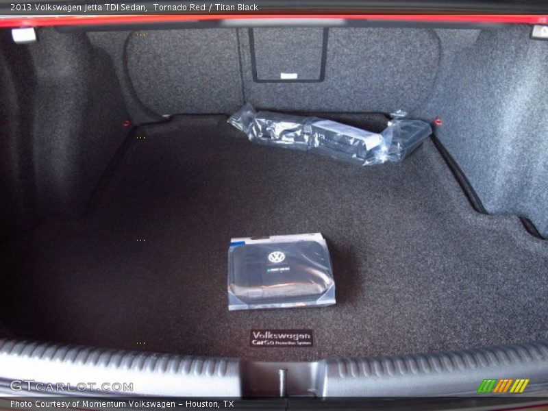 Tornado Red / Titan Black 2013 Volkswagen Jetta TDI Sedan