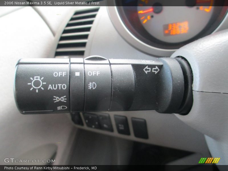 Liquid Silver Metallic / Frost 2006 Nissan Maxima 3.5 SE