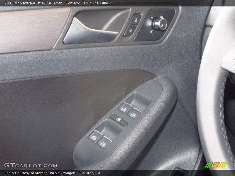 Tornado Red / Titan Black 2013 Volkswagen Jetta TDI Sedan