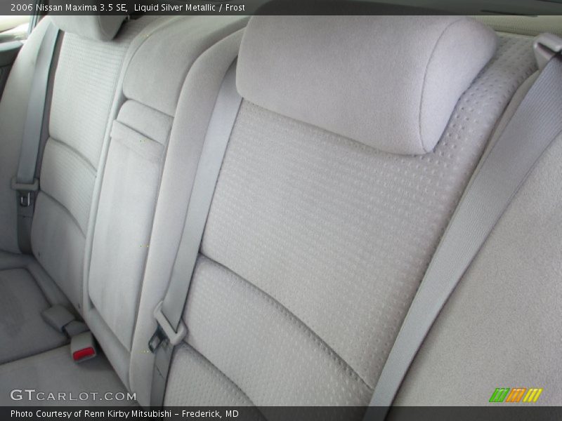 Liquid Silver Metallic / Frost 2006 Nissan Maxima 3.5 SE