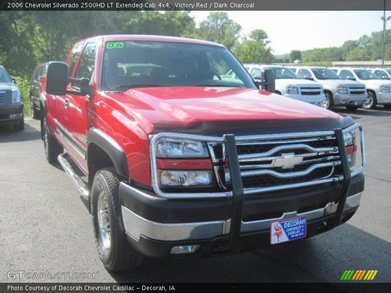 Victory Red / Dark Charcoal 2006 Chevrolet Silverado 2500HD LT Extended Cab 4x4