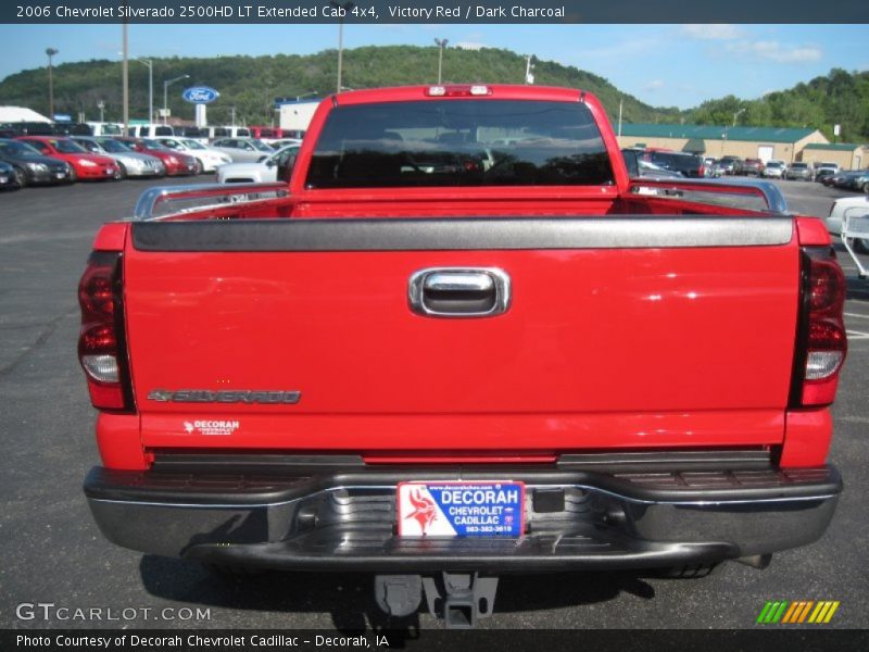 Victory Red / Dark Charcoal 2006 Chevrolet Silverado 2500HD LT Extended Cab 4x4