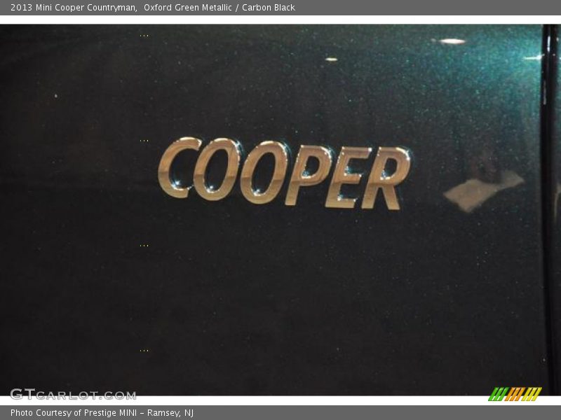 Oxford Green Metallic / Carbon Black 2013 Mini Cooper Countryman