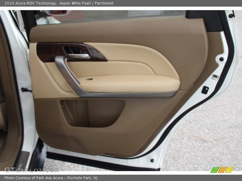 Aspen White Pearl / Parchment 2010 Acura MDX Technology