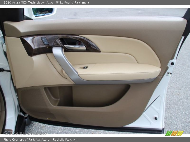 Aspen White Pearl / Parchment 2010 Acura MDX Technology