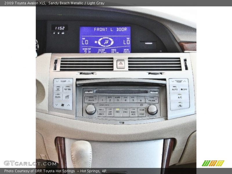 Sandy Beach Metallic / Light Gray 2009 Toyota Avalon XLS