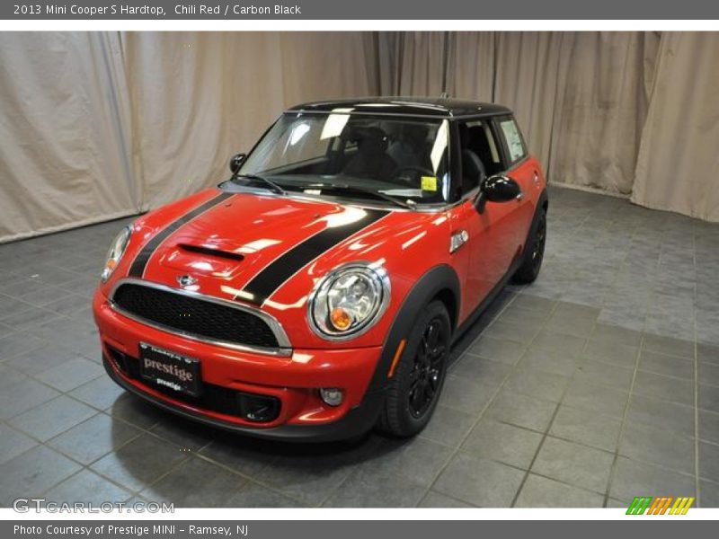 Chili Red / Carbon Black 2013 Mini Cooper S Hardtop