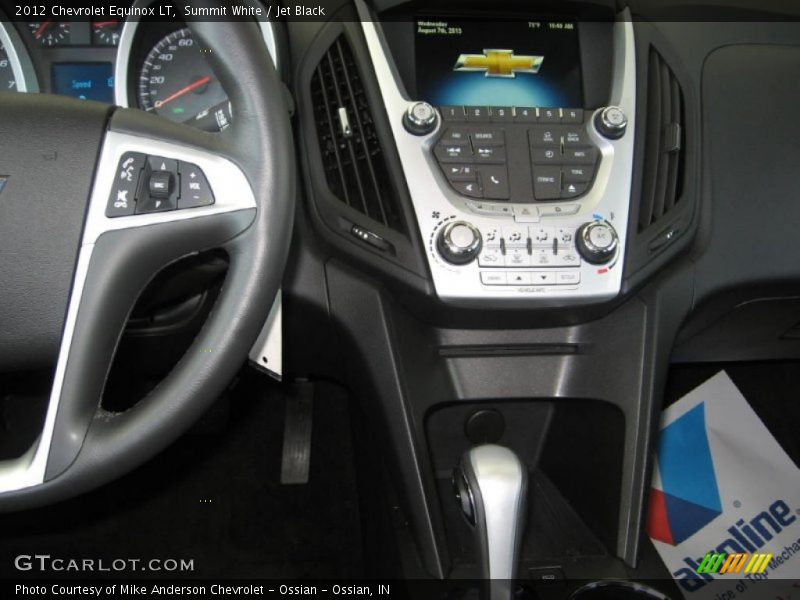 Summit White / Jet Black 2012 Chevrolet Equinox LT