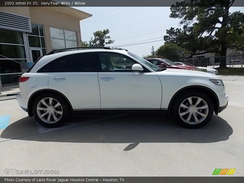 Ivory Pearl White / Willow 2003 Infiniti FX 35