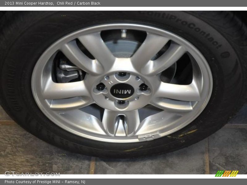 Chili Red / Carbon Black 2013 Mini Cooper Hardtop