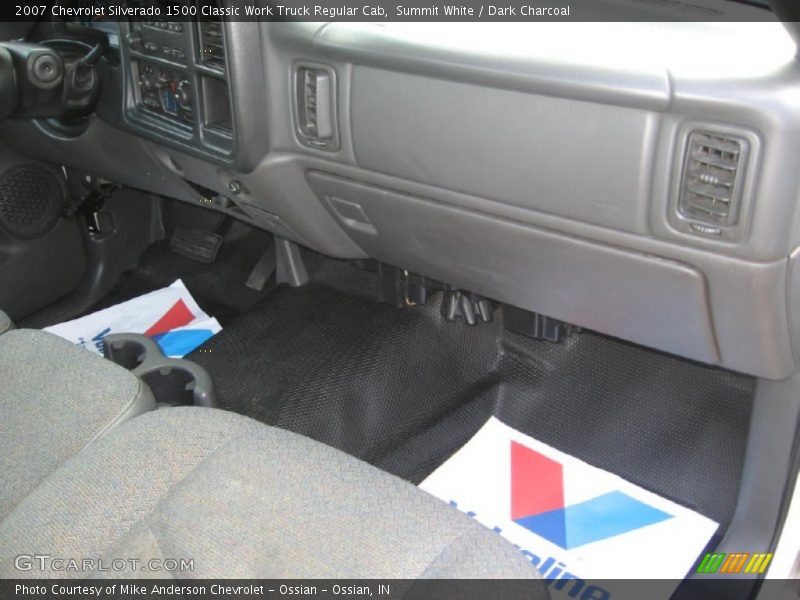 Summit White / Dark Charcoal 2007 Chevrolet Silverado 1500 Classic Work Truck Regular Cab