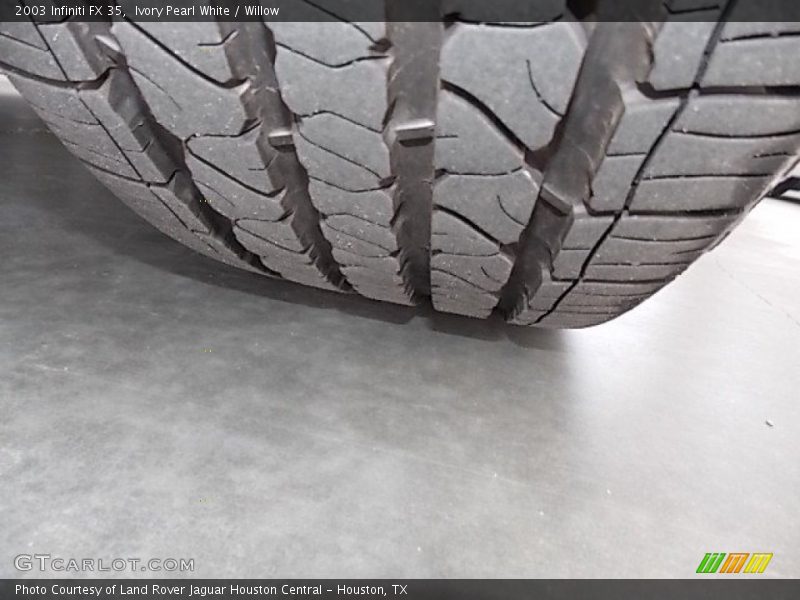 Ivory Pearl White / Willow 2003 Infiniti FX 35